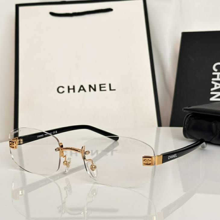 Picture of Chanel Sunglasses _SKUfw79399319fw